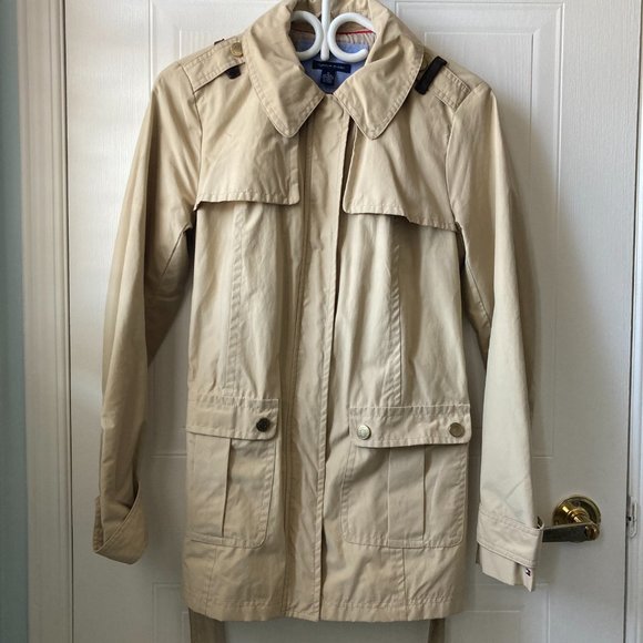 Tommy Hilfiger trench coat - Picture 2 of 16
